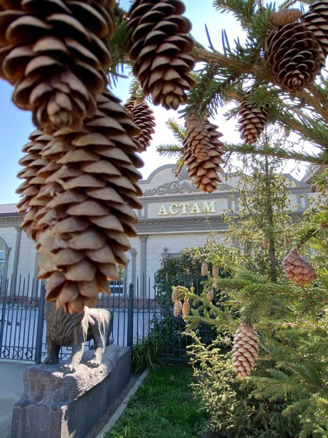 Hotel Astam Kostanay Ngoại thất bức ảnh