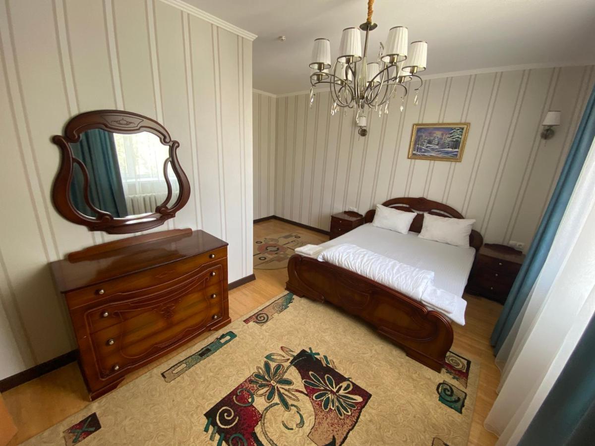 Hotel Astam Kostanay Ngoại thất bức ảnh